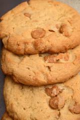 BAKE PEANUT BUTTER COOKIES