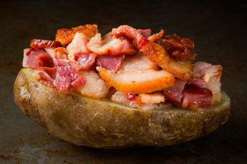 rustic baked jacket potato with bacon