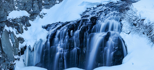 Frozen Waterfall Long Expsure