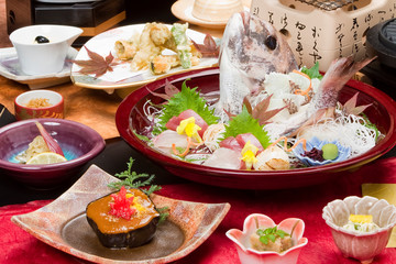 会席料理　刺身　盛付　和食