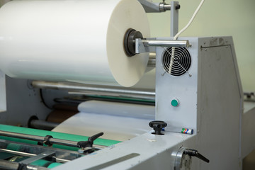 Offset printing machine and cutting machione for typography