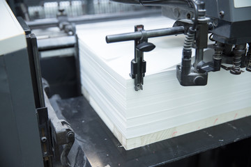 Offset printed machine, offset printing