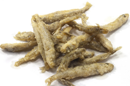 piccolo pesce sotto aceto marinato tradizionale