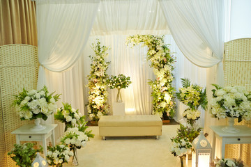 Fototapeta na wymiar Flower decoration for wedding party 