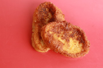 The torrijas are a typical Spanish dessert that is eaten for Easter, are made with milk and bread
