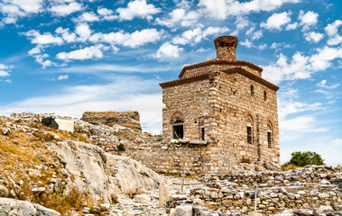 Fototapeta na wymiar Ayasuluk Castle in Selcuk, Turkey