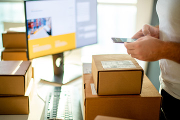 Delivery service, scanning a shipping label