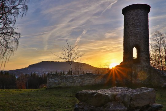Sonnenaufgang am Schreckenberg im Erzgebirge