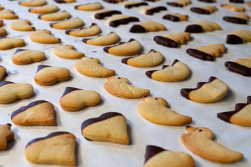 FRESH BAKED CHRISTMAS BAKES.