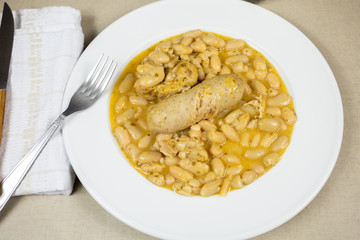 plate of cassoulet with ducks