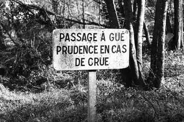 panneau passage à gué