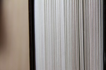 Obraz premium the pages of a thick book from the near