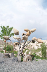 Tree with amperes