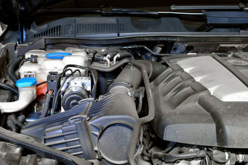 Repair and maintenance of automotive engine