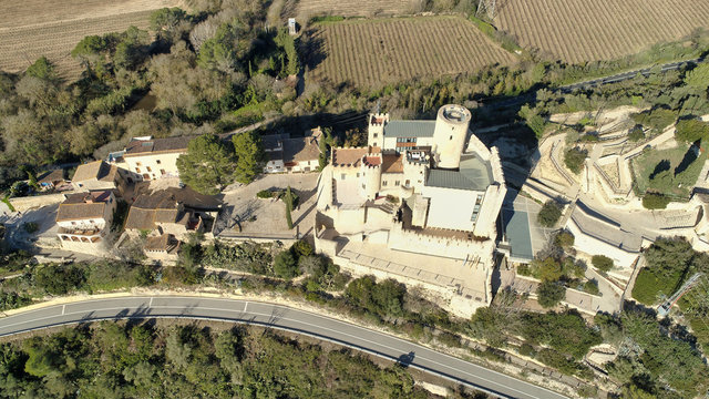 Castellet y Gornal Castillo de Castellet