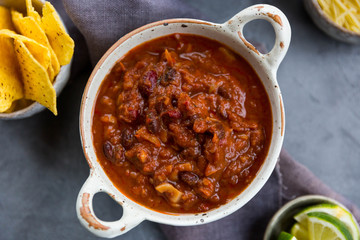 A bowl of vegan chilli made using jack fruit.