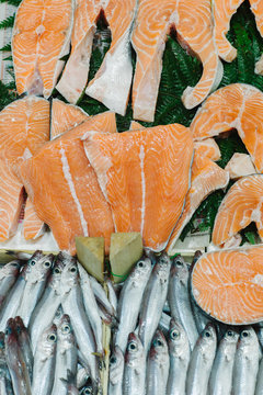 Fresh fish selling in shop.