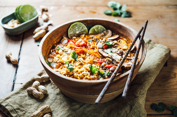 Food: Spicy peanut coconut vegetable noodle bowl