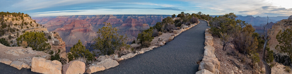 Beautiful sunrise landscape of the Grand Canyon National Park - obrazy, fototapety, plakaty