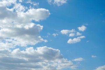 Fototapeta na wymiar Sky blue with clouds
