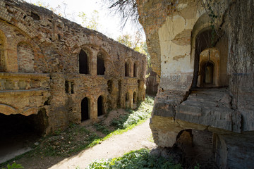 Fototapeta premium Ruine der Festung Tarakaniv im Oblast Riwne in der Ukraine