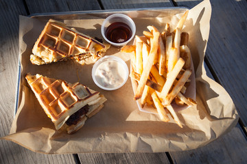 waffle chicen sandwich  
