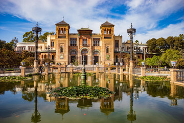 Fototapeta premium Plaza America and Museum of Popular Arts and Traditions of Sevilla