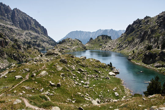 Parque nacional de Aguas Tortas y Lago de San Mauricio