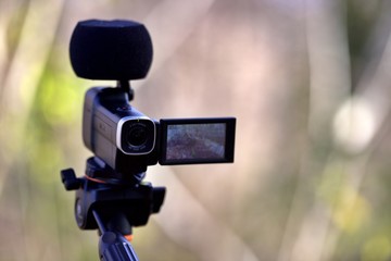 Caméra vidéo - matériel audiovisuel professionnel tournage rélisateur