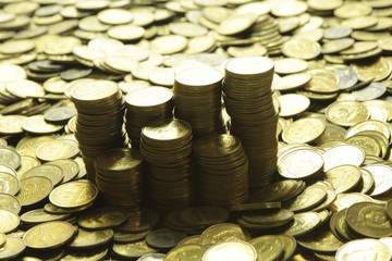 A bunch of coins. Coins of the USSR with a nominal value of 3 kopeks and 2 kopeks