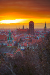 Fototapeta na wymiar Beautiful cityscape of Gdansk with old town at sunrise, Poland.