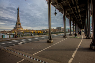le pont de Birakheim et la tour eiffel