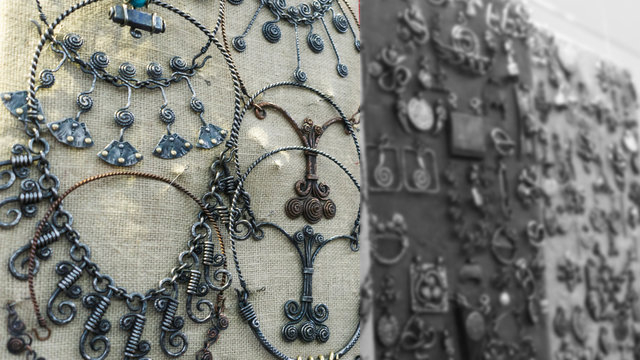 Vintage Jewerly On Sale At A Street Market In India.