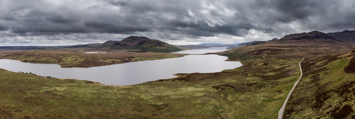 Die nördlichen Highlands von Schottland - Luftbild
