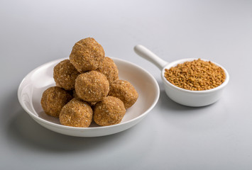 Fenugreek Laddu Made From Fenugreek Seeds, Saunf And Jaggery, or Methi Ke Laddu  or Methi ki Pinni
