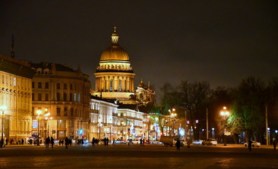 Fototapeta na wymiar New Year's Eve St. Petersburg