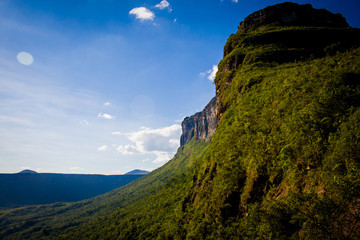 Fototapeta premium Panoramic view in the Cerrado biome, a Brazilian savanna. Chapada Diamantina National Park, Bahia - Brazil
