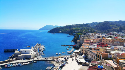 Sycylia, Cefalu, Włochy © fortismedia