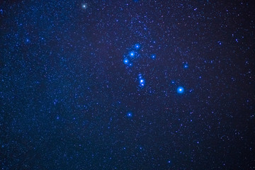 Fototapeta premium Mgławica Oriona zimową nocą