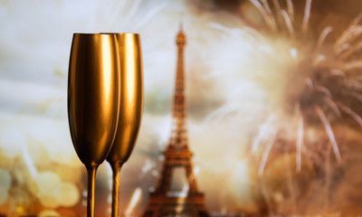 golden champagne glasses New Year in Paris