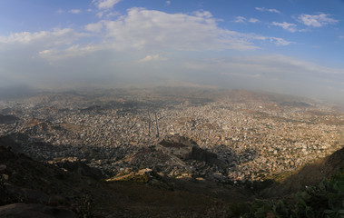 Fototapeta premium Taiz City ,which shows the historical castle (Alqahera), which is one of the most important historical landmarks in Yemen