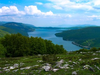 Naklejka na ściany i meble Lake Debar in Macedonia panorama