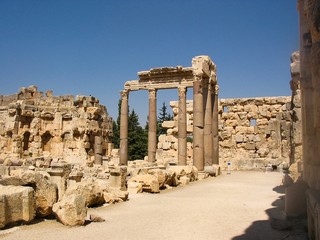 Baalbek Lebanon old roman ruins UNESCO world heritage