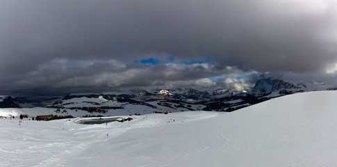 Obraz premium Winer Season kick-off at Seiser Alm