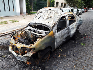 Car destroyed by a fire