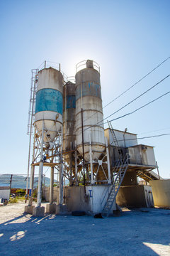 mortar unit, cement plant, shop for the manufacture of concrete and reinforced concrete products. Used, rusty and dusty