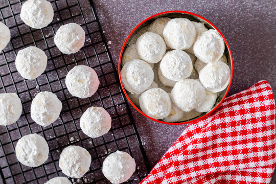 Holiday snowball and mexican wedding cake cookies