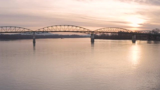 Maria Valeria Bridge
Drone footage 
recorded with a DJI Mavic UHD