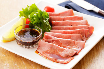ローストビーフ　Roast beef