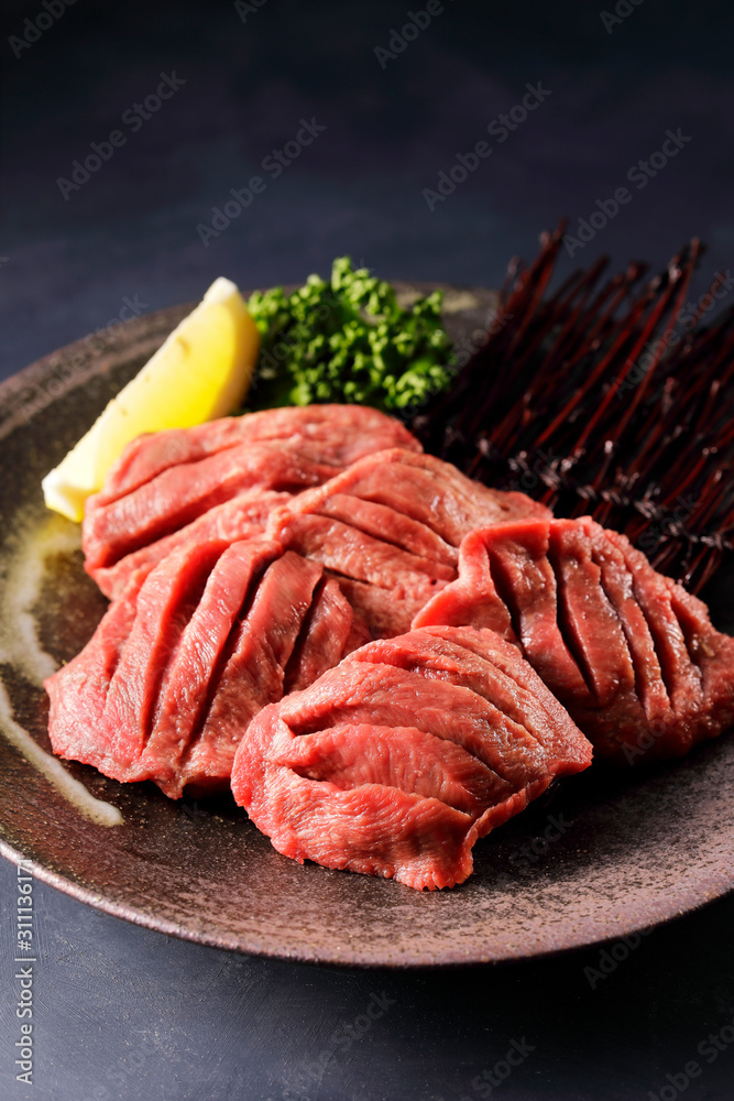 Sticker 厚切り牛タン　Thick-cut Gyutan (Sliced beef tongue)